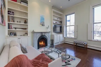 47 Dwight St #2 1