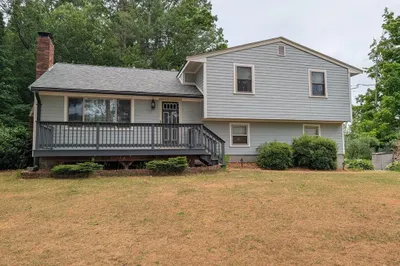 10 Sherwood Ln 1