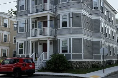40 Central St #2 1