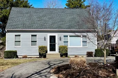 24 Ovington Drive
