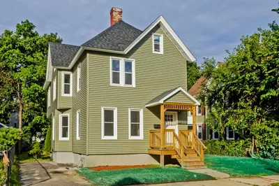 67 Dawes St