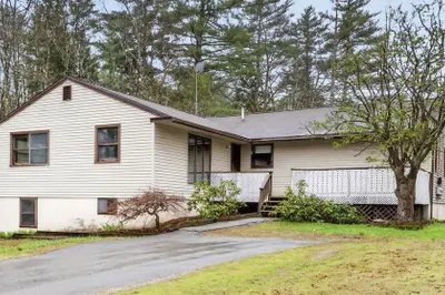 414 Fremont Rd 1