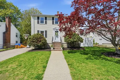 79 Running Brook Rd 1