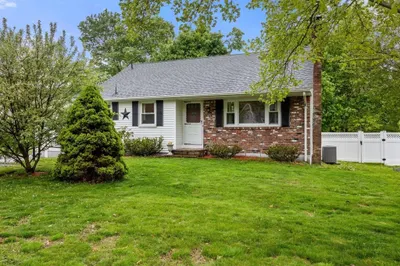 36 Porter St 1
