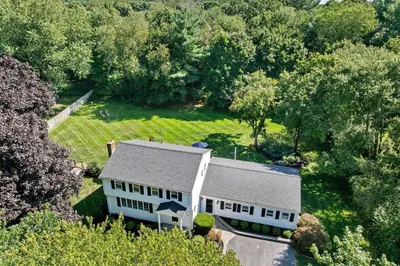 46 Brookwood Rd 1