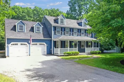 35 Sequoia Road 1