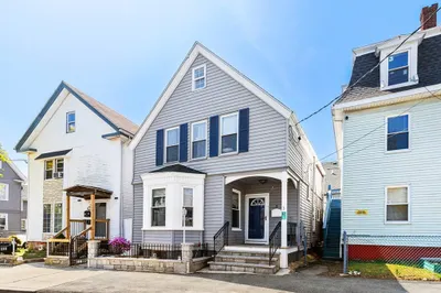 3 Lander Street