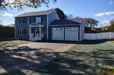 871 Prospect Street 1