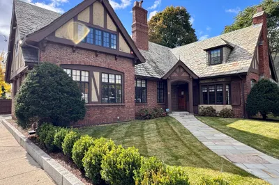 58 Benton Road 1