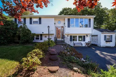 33 Nicholas Rd 1