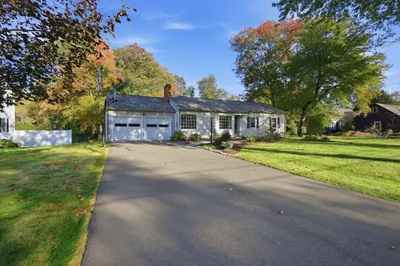20 Brookside Dr 1