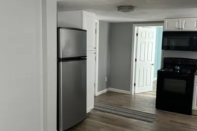 7 West Main St #3 1