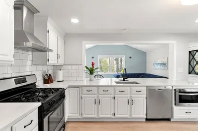 11 Parker St 1