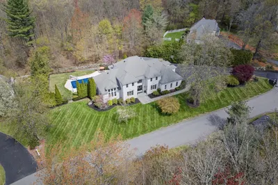 16 Stone Meadow Farm Drive 1
