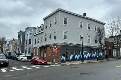 194-198 Bunker Hill St 1