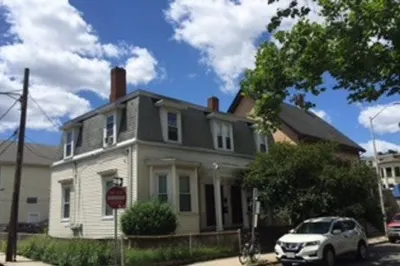 403 Putnam Ave #2