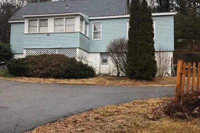 266 Pleasant Street 1