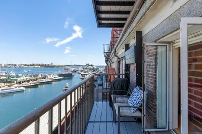 33 Commercial Wharf #41-42 1