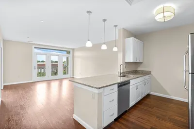 50 Eliot St #308