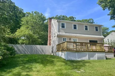 53 Vine Brook Rd