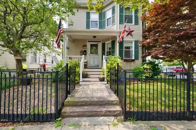 467 Brock Ave
