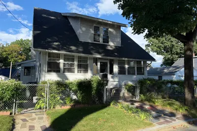 27 Border St 1