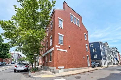249 Bunker Hill Street #1F