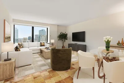 85 E India Row #36G