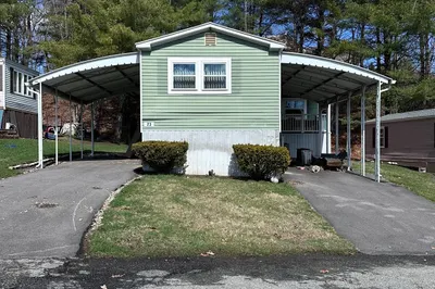 23 Shelly Ln 1