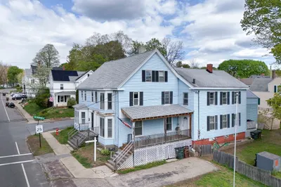 17-19 Whitehall Rd 1