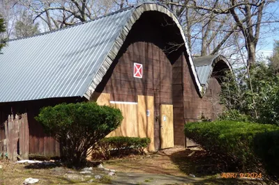 8 Cold Spring Rd 1