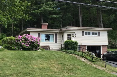 351 Pakachoag St 1