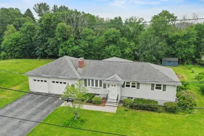 86 Harriet Avenue 1