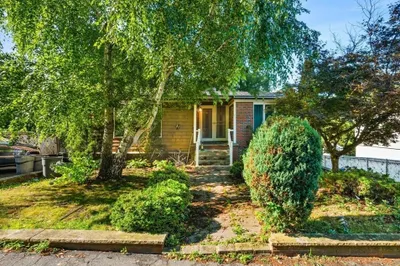 22 Hanson Rd