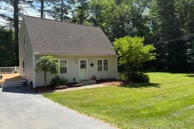16 Walnut Rd