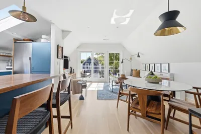 27 Saxton St #3