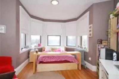 60 Charlesgate East #124