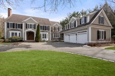 22 Laurel Rd 1