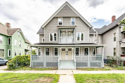 25-27 Calhoun St 1