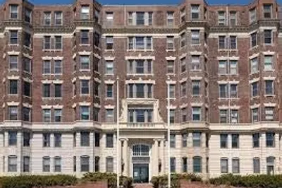 285 Lynn Shore Dr #308