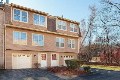 54 Heritage Dr #54