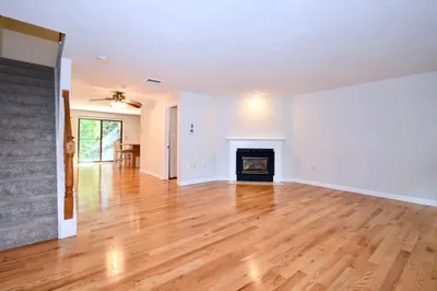 195 Falmouth Rd #15D 1