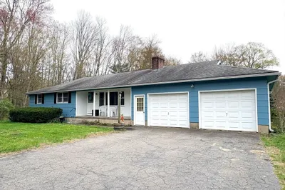 135 Pelham Rd 1