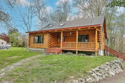 5 Perkins Ln