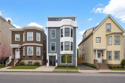 58 Byron Street #2