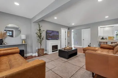 1165 Wilbur Ave 1