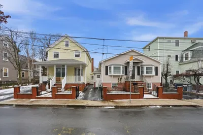 71-73 Oak St 1