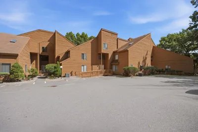 84 Perkins Ct #84 1
