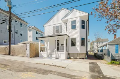 91 Adams St 1