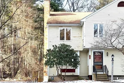 117 Metropolitan Ave #117
